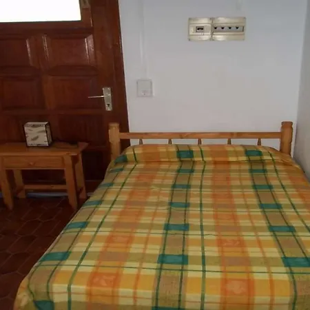Apartment Sleeps 4 Wifi La Costa